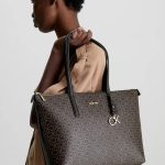 bolso marron mujer