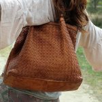 bolso piel marron